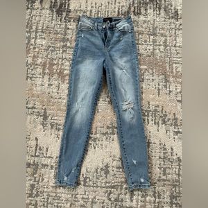 ⭐️ SALE TODAY | Kendall + Kylie | High Rise Skinny Jean